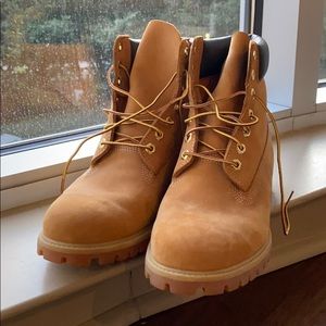 Timberland Boots size 10 1/2. Never worn